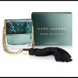 Divine Decadence By Marc Jacobs Parfum Spray 3.4oz